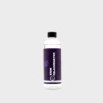 Nanolex Trim Rejuvenator възстановява избелели автомобилни пластмаси и гума, връща оригиналния цвят и осигурява UV защита до 12 месеца.